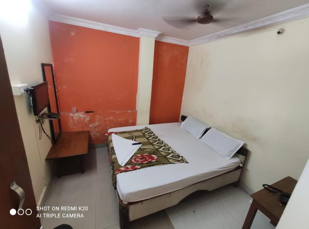 Hotel Sai Nivas Residency Hyderabad Exterior foto
